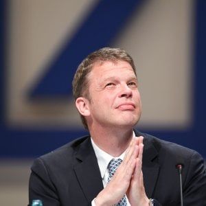 Deutsche Bank, l'ad Cryan ha le ore contate: al suo posto Christian Sewing