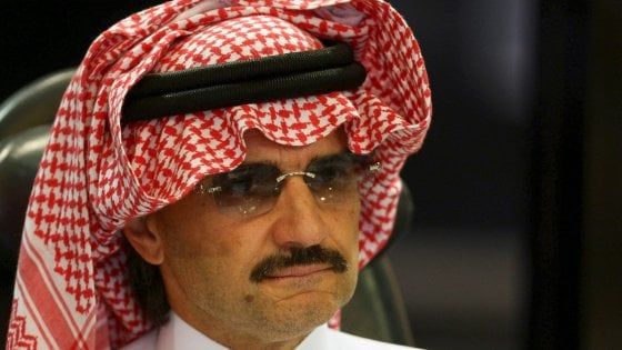 Rilasciato il principe al-Waleed: da tre mesi ai domiciliari in un hotel di lusso per corruzione 