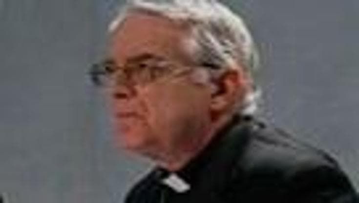 Padre Lombardi: "Operazione al cuore del Papa di routine"