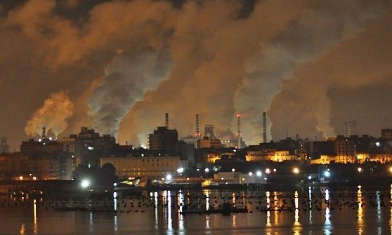Ilva, forse il cambio al vertice: Renzi pronto a schierare Guerra