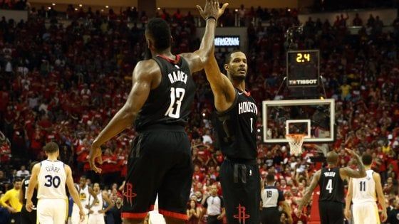 Basket Nba, finale Ovest: Houston ancora a segno, vacilla il trono di Golden State