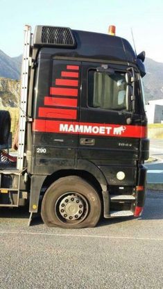 No Tav, nuovo blitz della Digos<br />per l'assalto al tir olandese