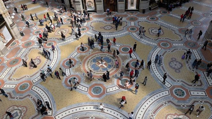 Sold out la Galleria dei record: Stroili e Piumelli si aggiudicano le ultime due vetrine d’oro