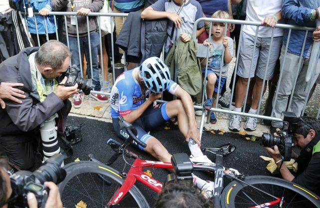 Tour de France, le lacrime di Bauer: il sogno sfuma a 50 metri dal traguardo