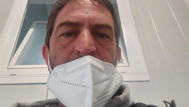 "Fuoco e fumo ovunque, ho avuto paura di morire": il racconto di un imprenditore brindisino in salvo dopo l'incendio sul traghetto
