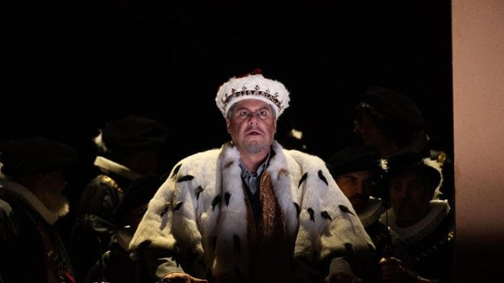 Il successo di Boccanegra contro una regia incolore