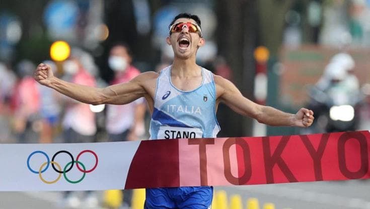 Tokyo 2020, chi è Massimo Stano, medaglia d'oro nella 20 chilometri di marcia