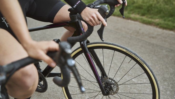Al Tour de France le gomme dei motori