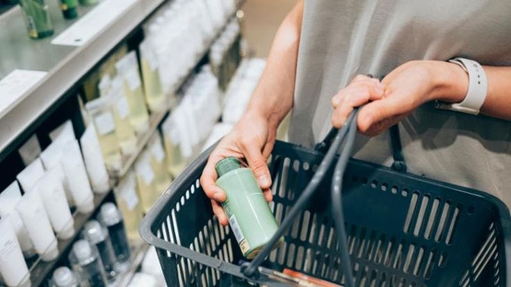 Beni di consumo: nel 2023 gli italiani hanno speso 187 miliardi