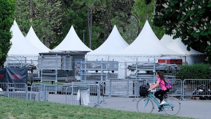 Eurovision last minute,  ci sono ancora biglietti  per lo show  e i  prezzi di case e hotel  ora si abbassano