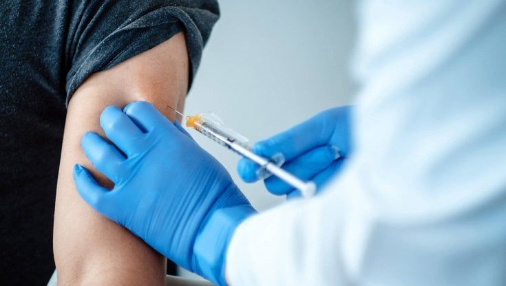 Sanità, alle Molinette 4 dipendenti su 10 dicono no al vaccino antivirus