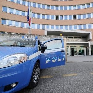 Brescia, abusi sulle ospiti della casa famiglia gestita dai genitori: condannati 2 fratelli