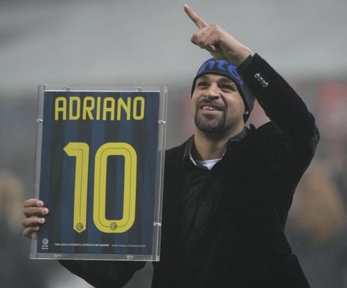 Inter-Lazio: ovazione al Meazza per l'Imperatore Adriano, il film della partita