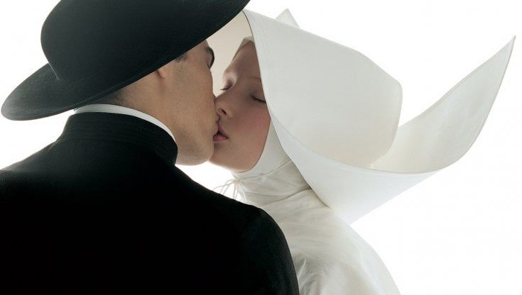 Bologna rende omaggio a Oliviero Toscani con una mostra