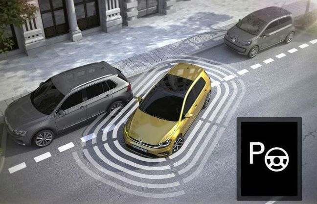 Dal bip al Park Assist 3.0, parcheggiare è "una pacchia" con Volkswagen