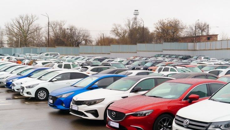 Auto usate, prezzi stabili in Europa dopo l'altalena record. Ecco tutti i dati