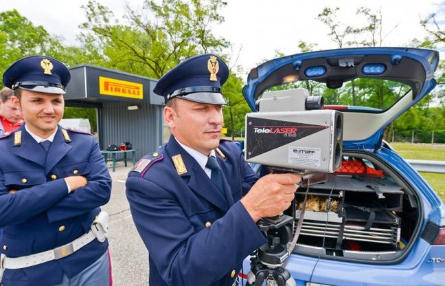 Sicurezza stradale, Polizia e Pirelli insieme per istruire l'Italia al volante