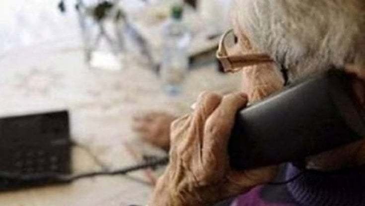 Andria, una 90enne chiama i vigili: "Sono sola, vorrei pane e acqua"