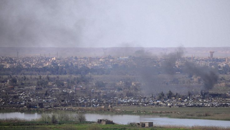 Tra i curdi in festa: "L'Isis è finita, presa l'ultima roccaforte Baghuz"