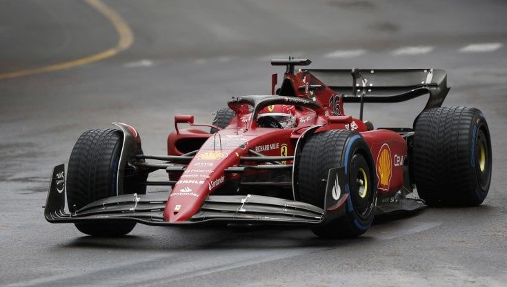 Leclerc: "Non ho parole, non si può fare un errore così". Binotto: "Abbiamo sbagliato, ma mancano le penalità alle Red Bull"