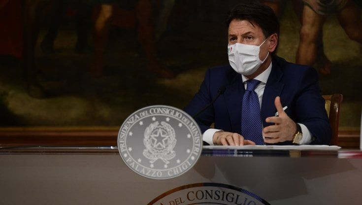 Conte un'altra nomina controversa: vigilessa condannata chiamata a Palazzo Chigi
