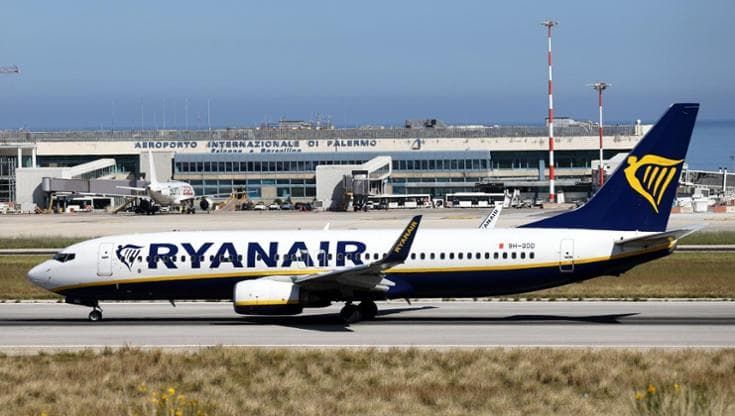 Natale, voli impossibili per la Sicilia: un altro treno speciale contro il caro aerei