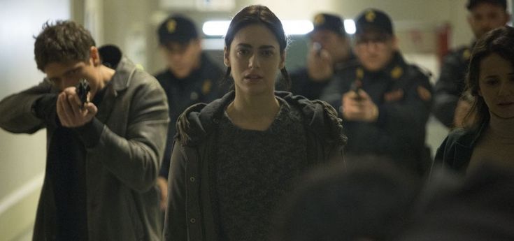 L'ispettrice Miriam Leone: 'Non uccidere' è come la tragedia di Antigone