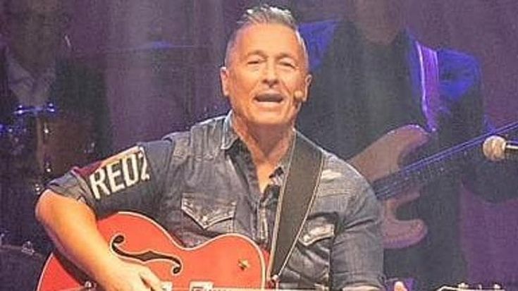 Paolo Belli cancella la tournée. I produttori: "Deve stare vicino alla famiglia"