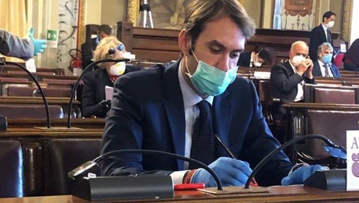 Corruzione elettorale, rinviato a giudizio Luca Sammartino