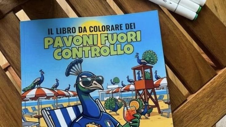 Punta Marina, il turismo dei pavoni tra tour, karaoke, happy hour, salvagenti e libri da colorare