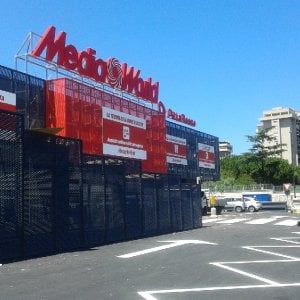 Apre Media World, è il secondo più grande d'Italia