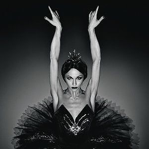 Agenda/ La grande danza al Petruzzelli con il Gran Galà 'Il cigno nero'