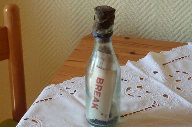 Ritrovato il più antico messaggio in bottiglia: gettato nel Mare del Nord 109 anni fa