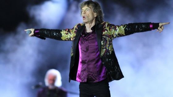 Mick Jagger, compleanno in Toscana e gli auguri di Vasco Rossi: "Il mio supereroe"