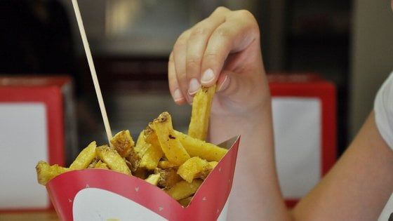 Street food, patatine fritte "da passeggio": a Parma è boom di locali