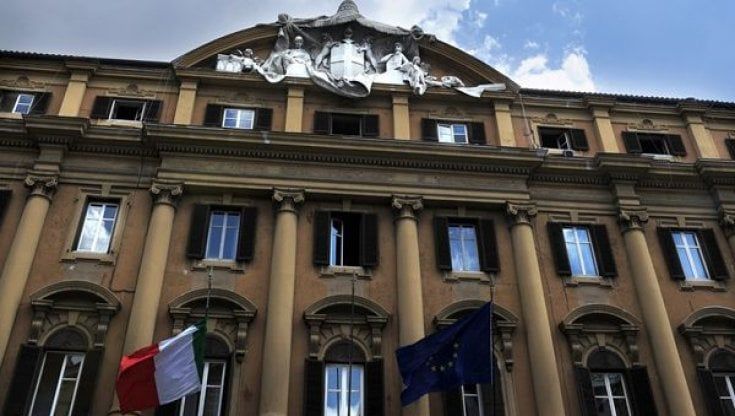 Btp a 50 anni, il "Matusalemme" di Stato conquista gli investitori