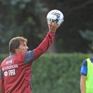 Nazionale, Conte: "Dobbiamo essere un esempio per il Paese"