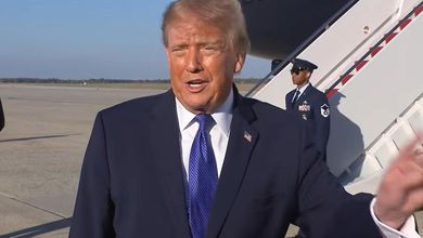 Trump insulta un cronista: "Sei disgustoso, rimettiti in forma. Sei brutto come l'inferno"