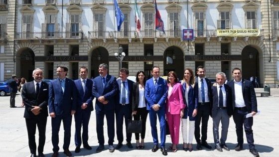 Piemonte, la Lega fa dietrofront sull'aumento di stipendio alla giunta Cirio: ritirata la legge dopo le polemiche