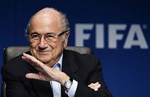 Blatter, da qui all'eternit&agrave;. Altro che Tavecchio