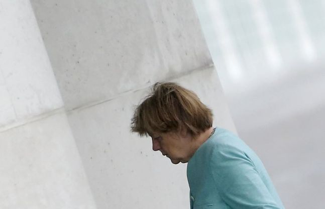 Berlino, a testa bassa: Angela Merkel dopo il 'no' di Atene