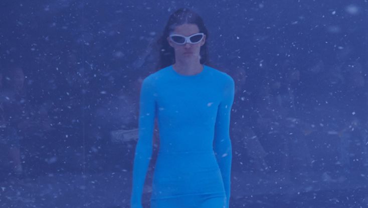 Balenciaga, le immagini della sfilata autunno inverno 2022. Demna omaggia l'Ucraina