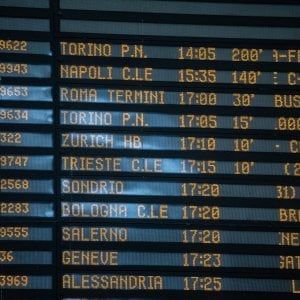 Incendio Firenze, ecco i diritti dei viaggiatori quando i treni vanno in tilt