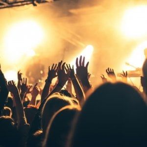 Stampo il biglietto a casa e Ticketone applica "costi di consegna". Può farlo?