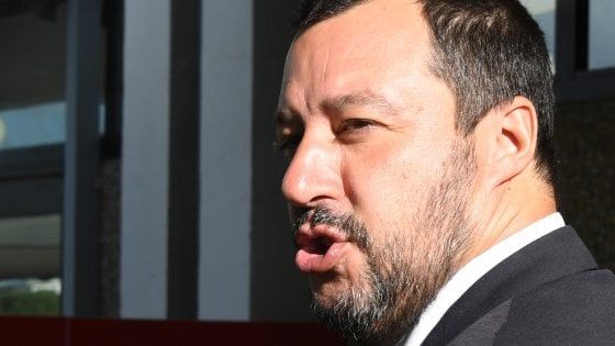Fratoianni: "Sui femminicidi è un bollettino di guerra. E Salvini che fa? Parla di tutt'altro"