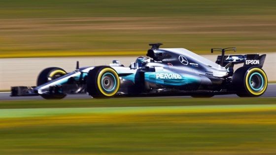 F1, test Barcellona: Bottas vola, Vettel completa due Gp. E ai box si rivede Rosberg