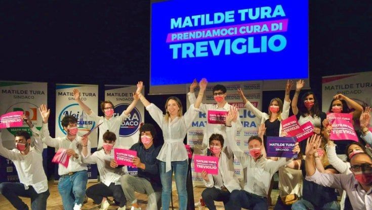 "Insieme ci prendiamo cura di Milano". La candidata dem di Treviglio accusa Bernardo: "Slogan copiato dal nostro"