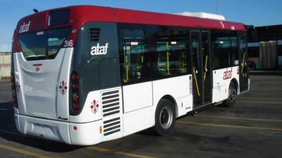 Firenze, emergenza neve: Ataf raffica di bus sospesi o ridotti