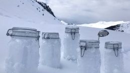 Microplastiche nelle nevi: trovate particelle dalle Alpi all'Artico