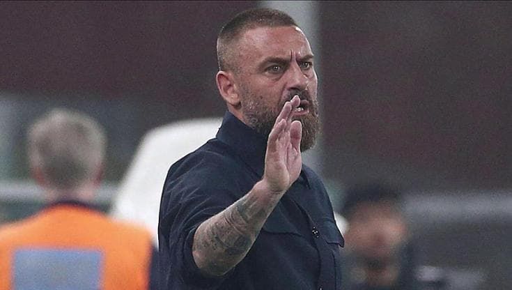 De Rossi, scontro con un giornalista dopo Lazio-Genoa: "Sei un poveraccio"